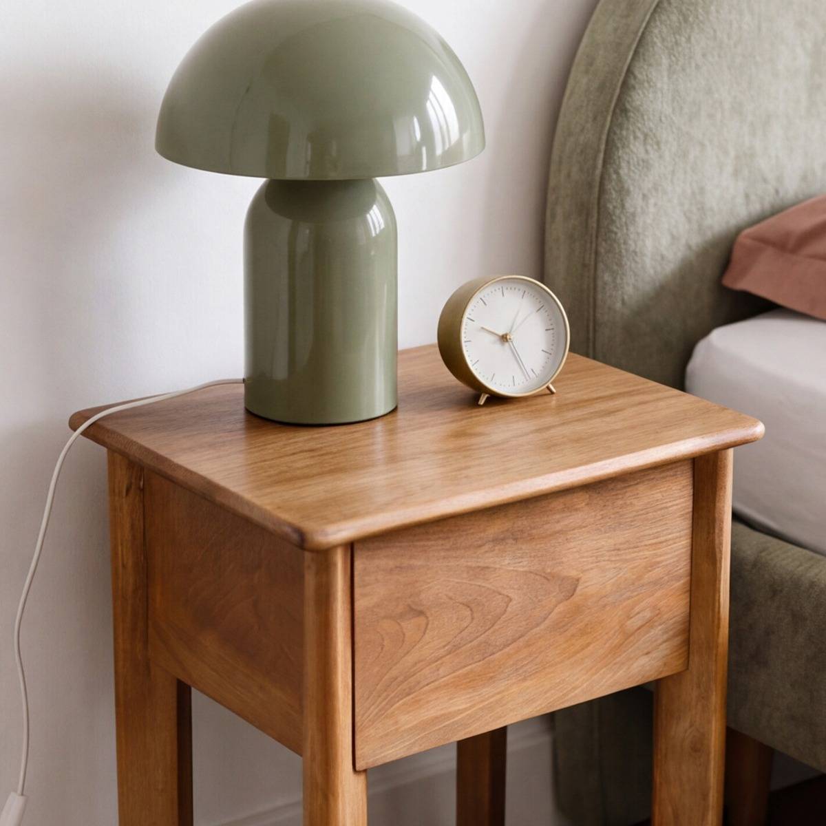 Table de chevet avec tiroir en bois de manguier ZORAN bois clair, MADE IN MEUBLES