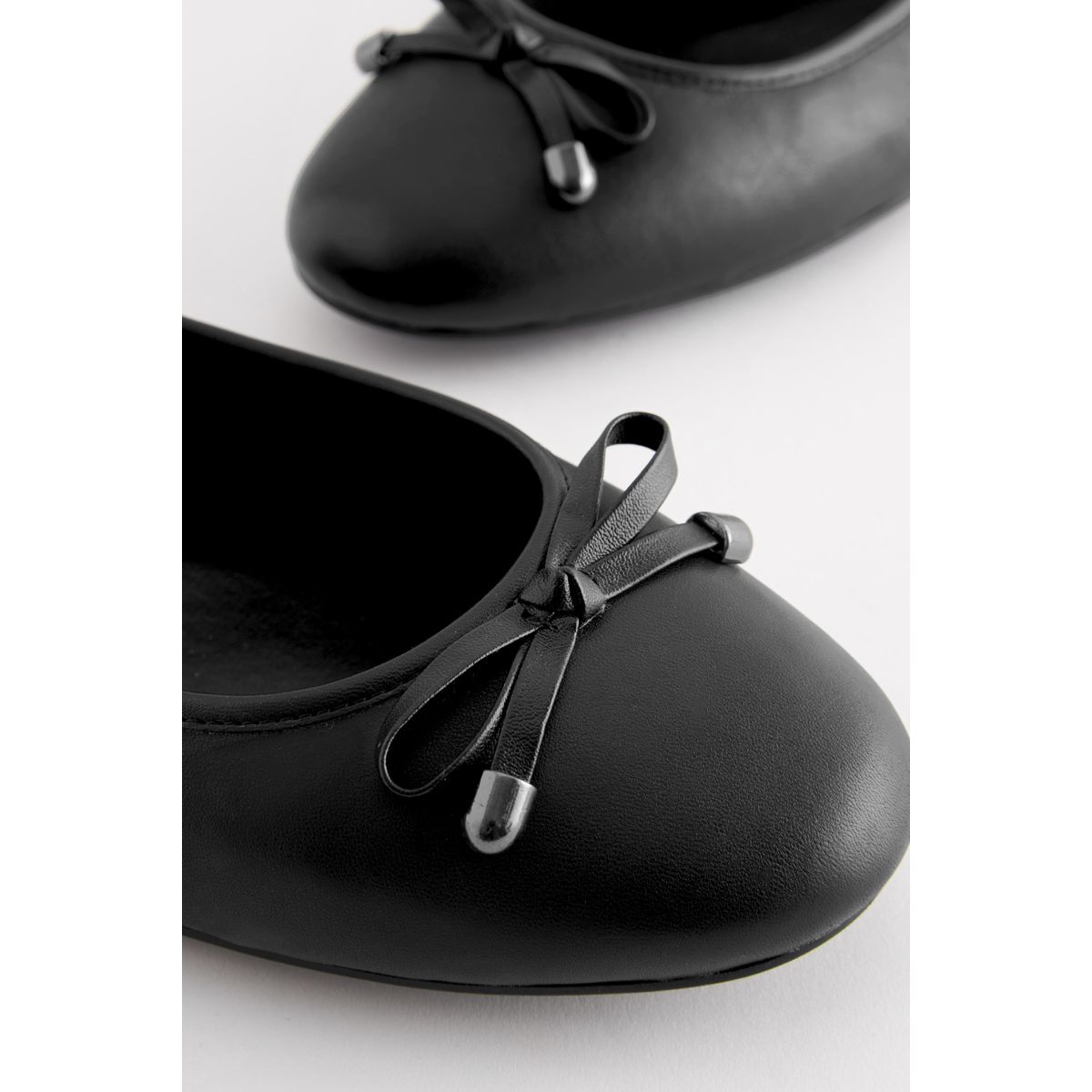 Ballerines à bout arrondi et à enfiler noir, NEXT