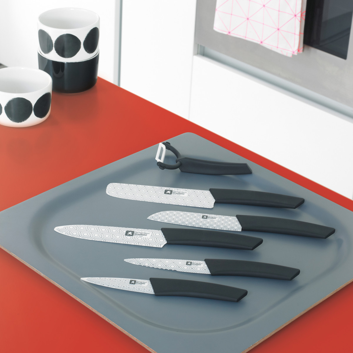 Couteau Santoku - ZENITH noir/blanc, RICHARDSON SHEFFIELD