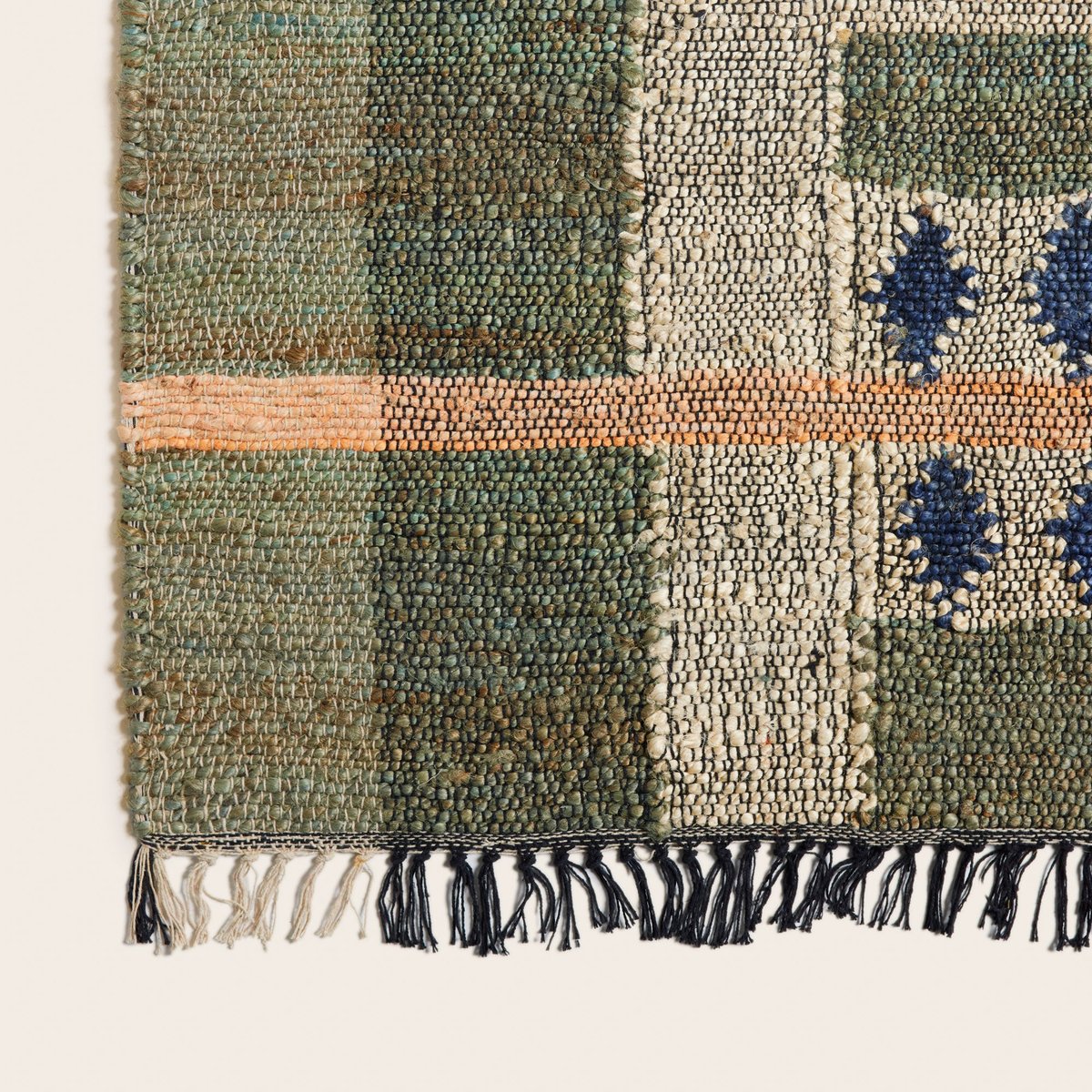 Tapis De Sol en Tissage graphique en coton et jute ANDONI vert et bleu, MADURA