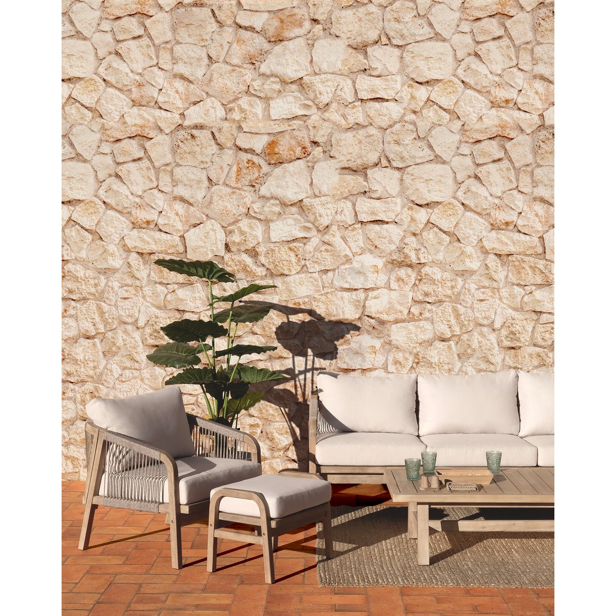 Salon de jardin 4 places en bois, pouf, SIENA structure en bois couleur clair, corde beige-marron, coussin beige, DEFORA HOME