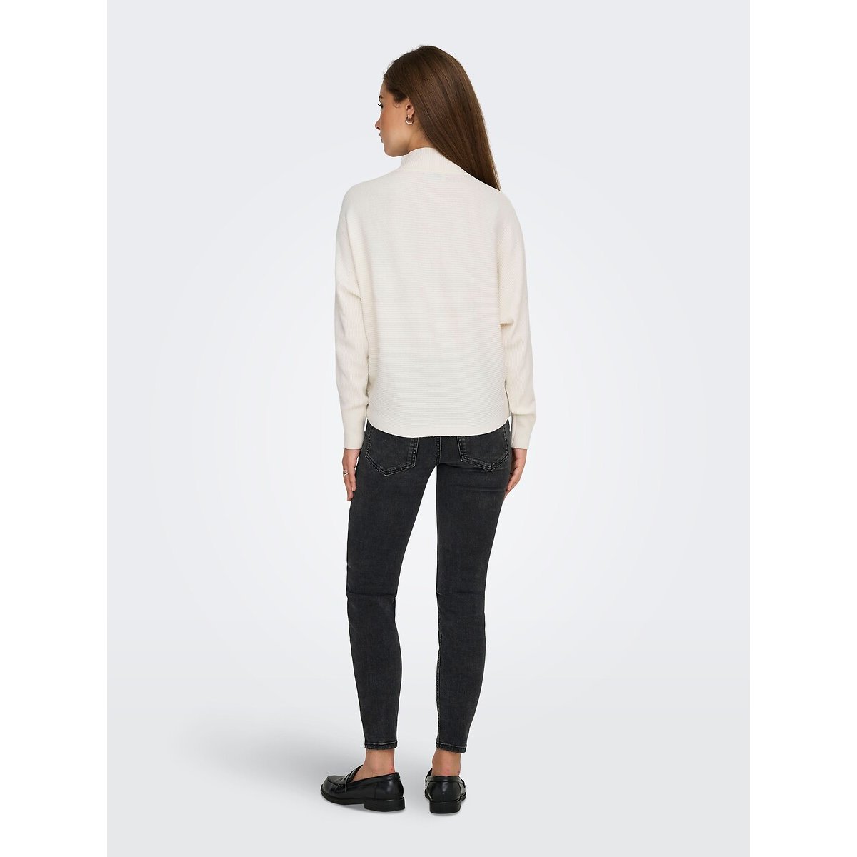 Jersey de manga larga con cuello vuelto blanco, JDY