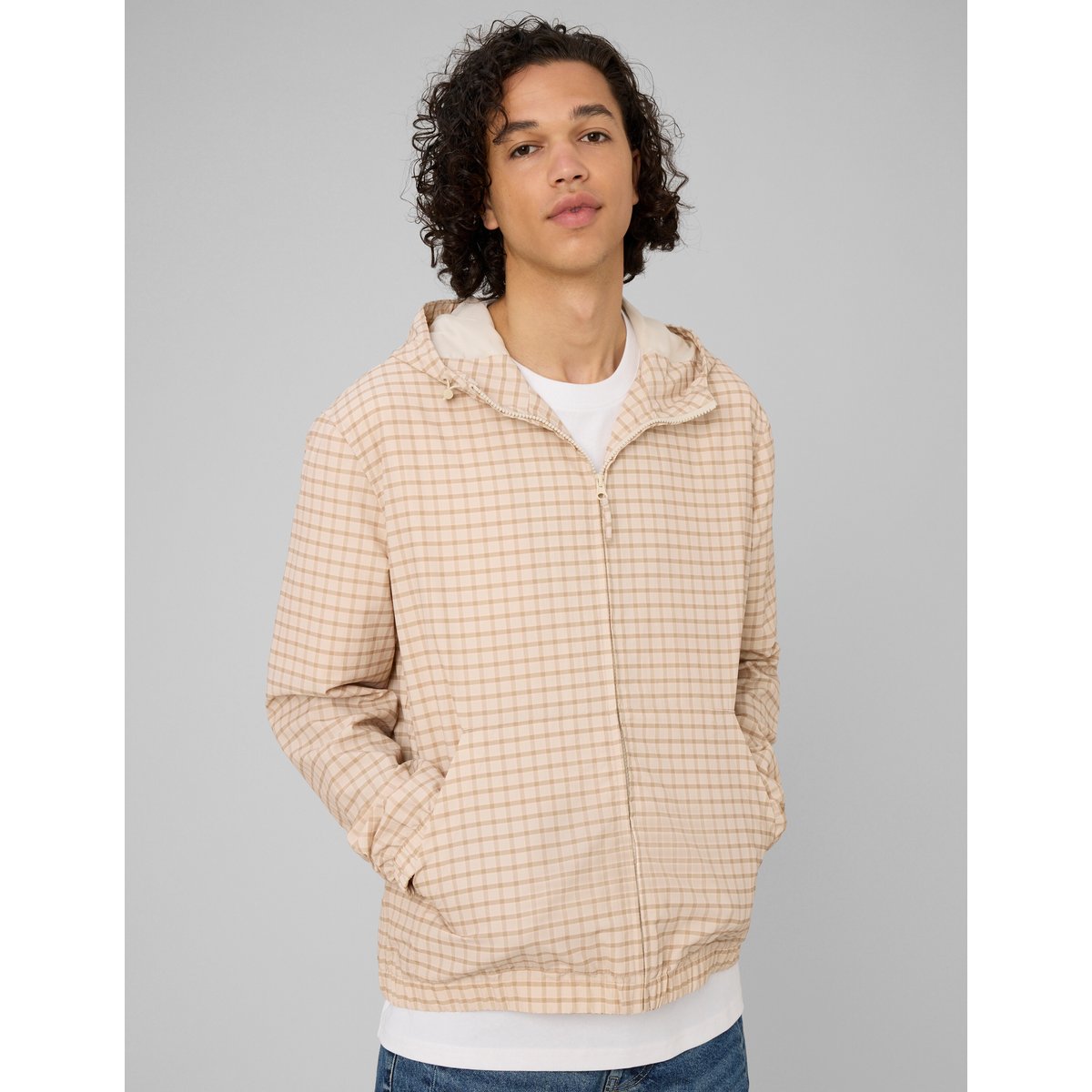 Blouson léger à capuche blanc cassé, BZB