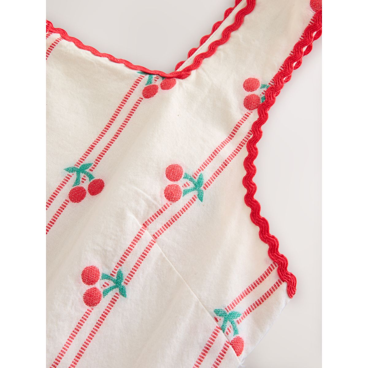 Robe courte droite boutonnée à col carré écru/cerise rouge, NEXT