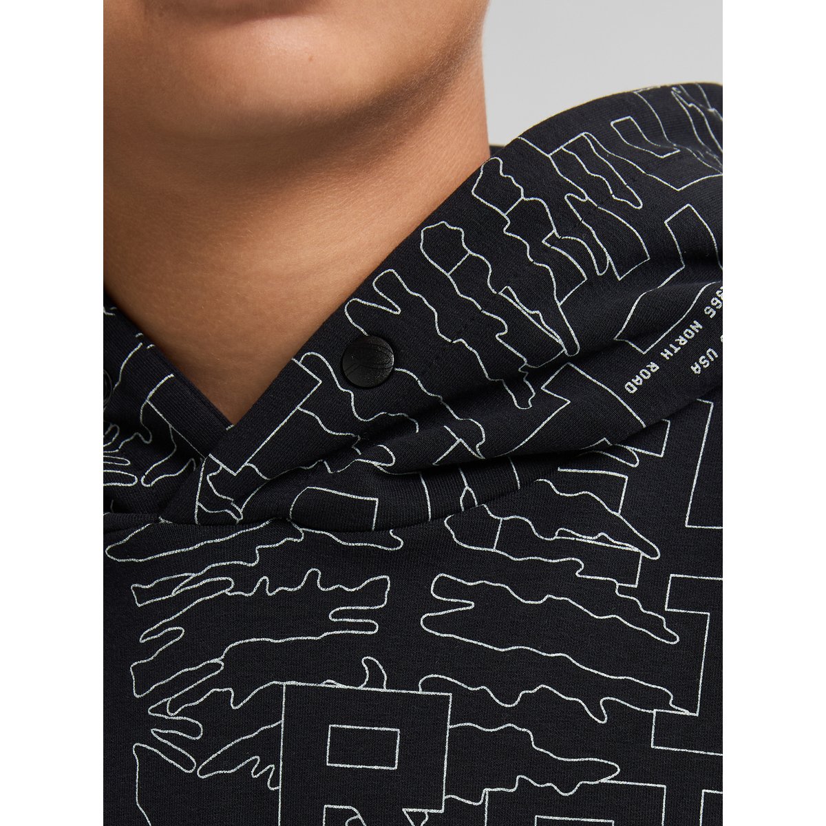 Hoodie à imprimé intégral blue ridge noir deep black, PETROL INDUSTRIES