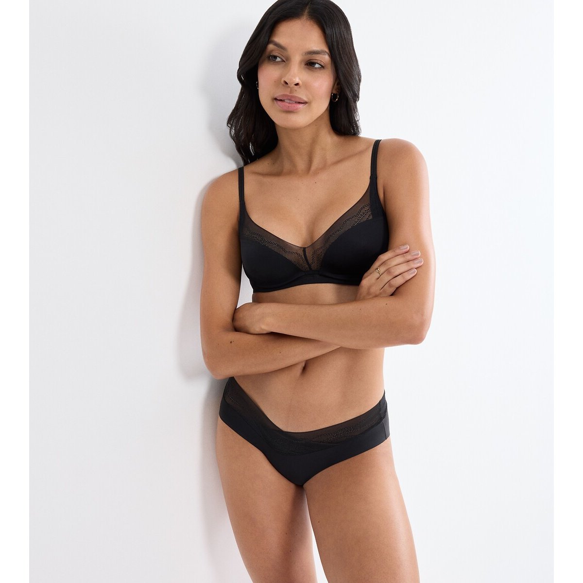 Breath & Lift Smart Bra black, TRIUMPH