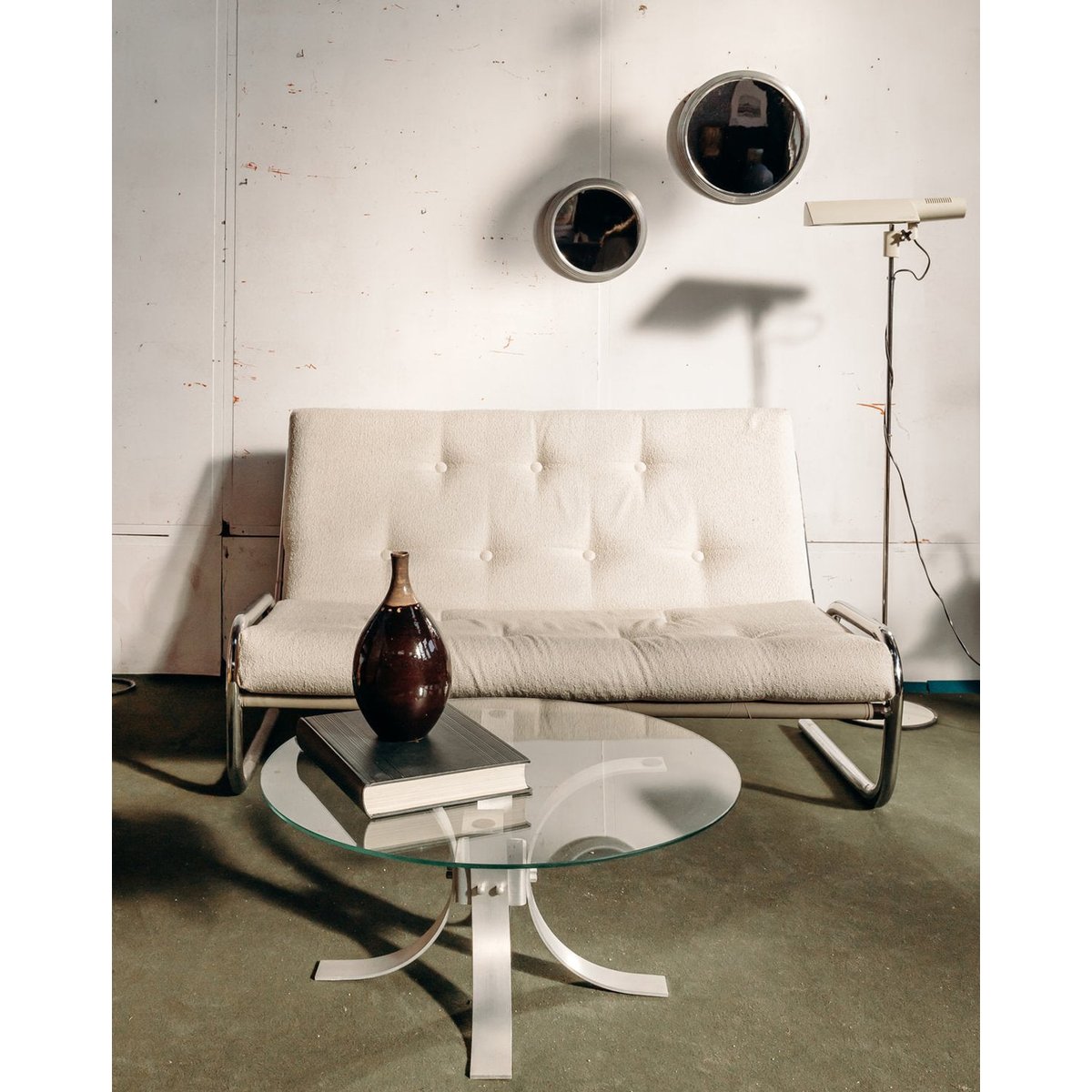 Table basse ronde en verre Donna N°504 - Bon état métal, DEBONGOUT