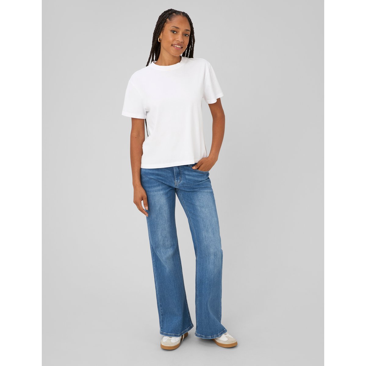 Jean flare taille haute bleu foncé, BZB