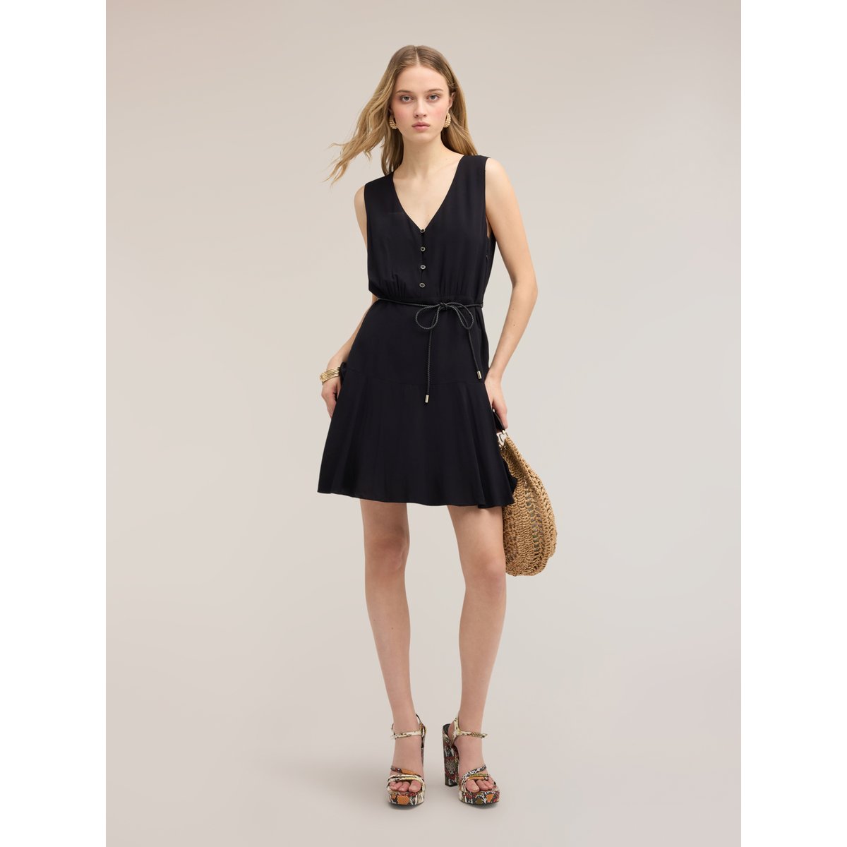 Robe évasée avec ceinture tressée noir, MOTIVI
