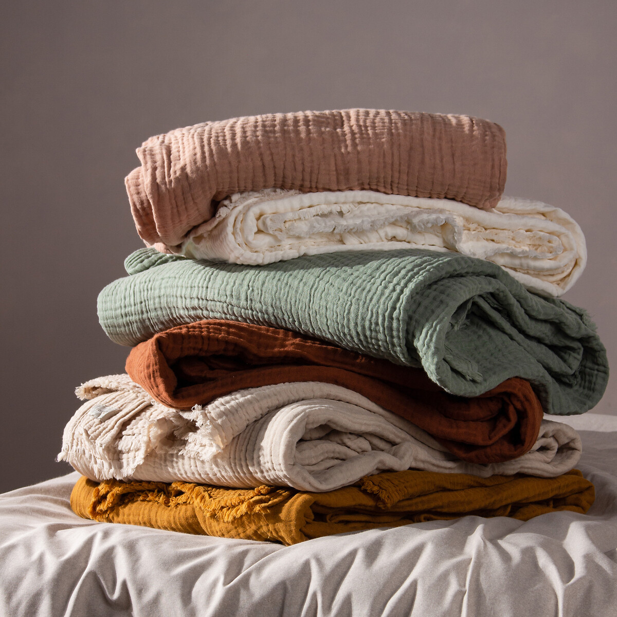 Lark Cotton Muslin Throw eucalyptus, YARD