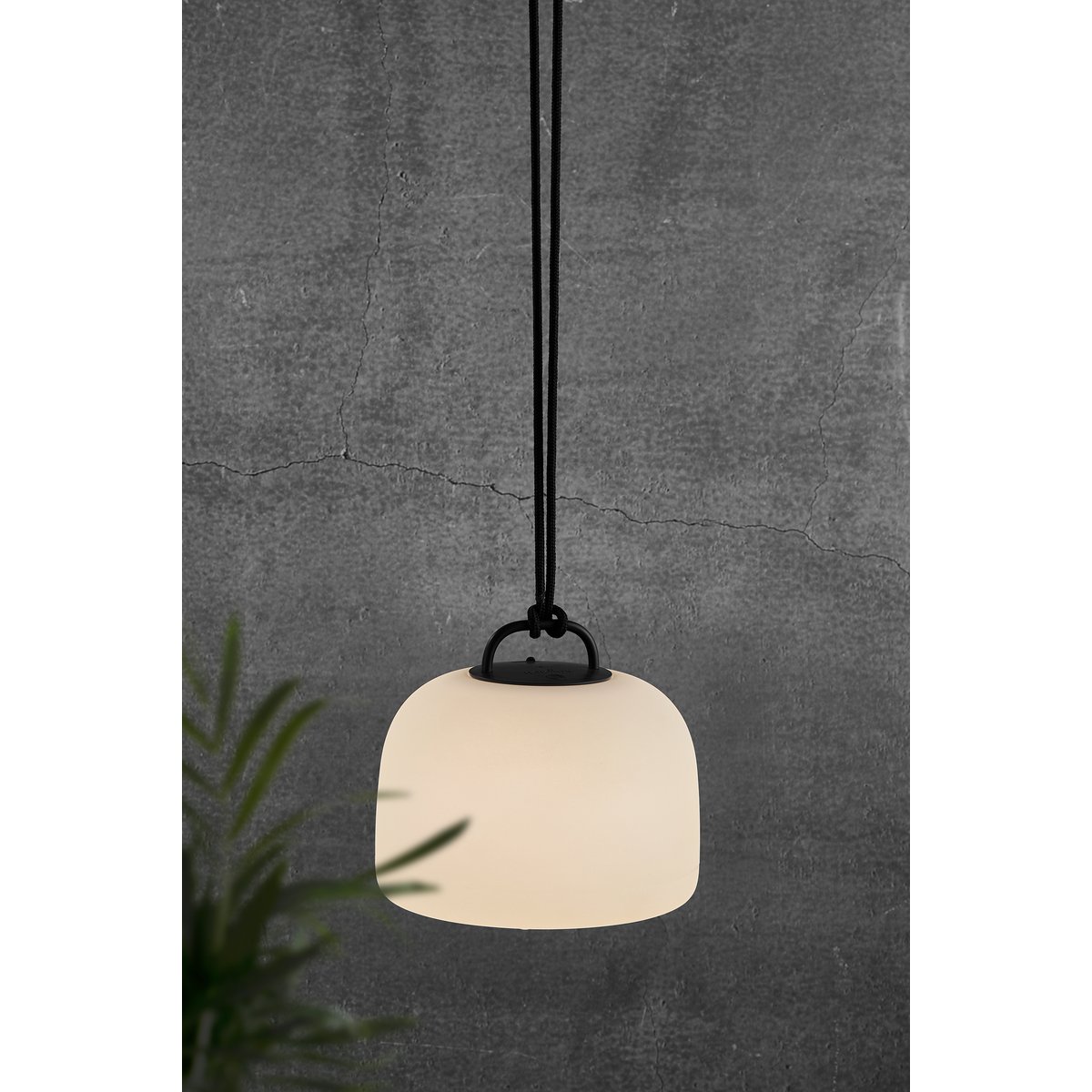 Luminaire nomade Adaptable et Pratique d'extérieur / 300 Lumen - en plastique, KETTLE blanc, NORDLUX