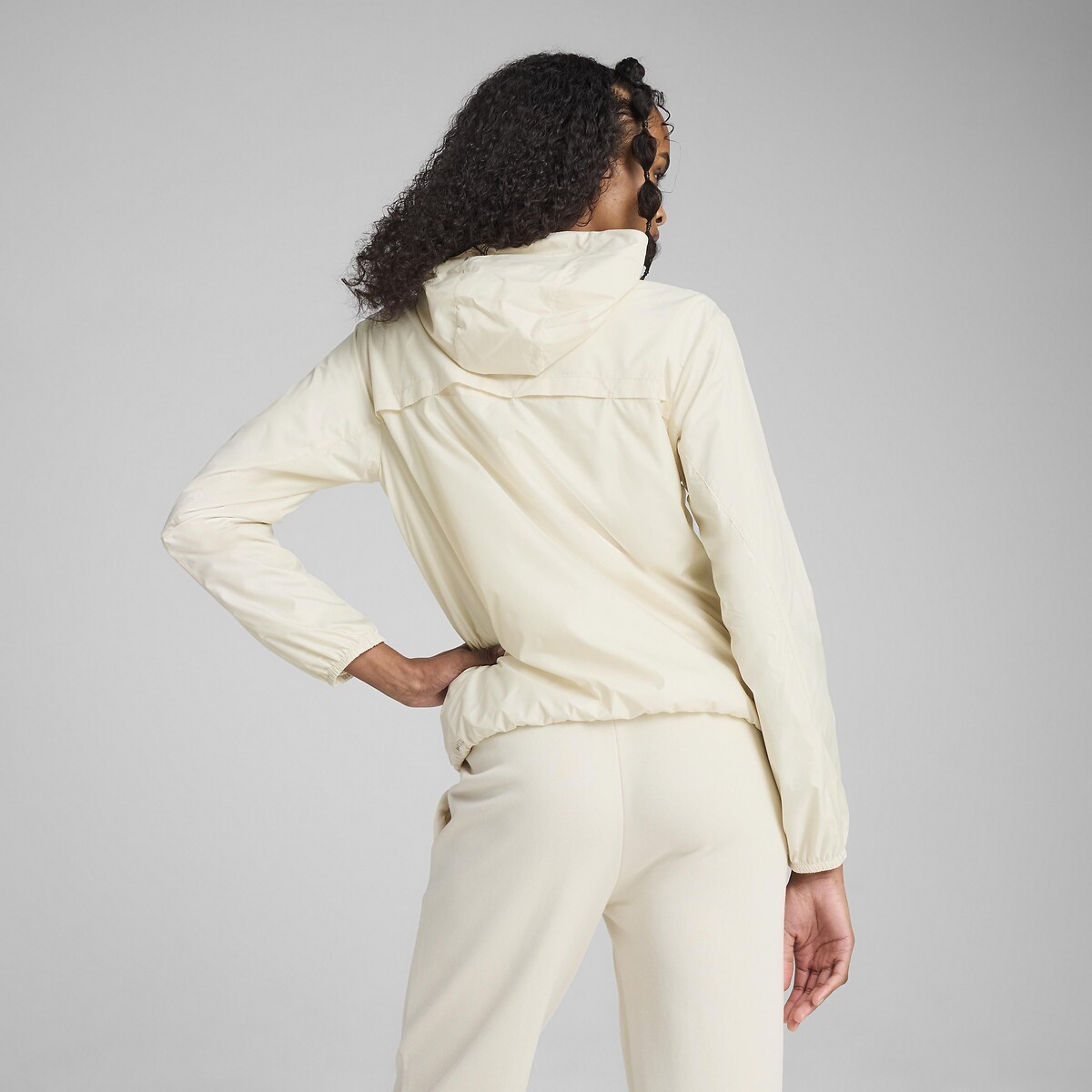 Corta-vento com capuz ESSENTIAL REGULAR cru, PUMA