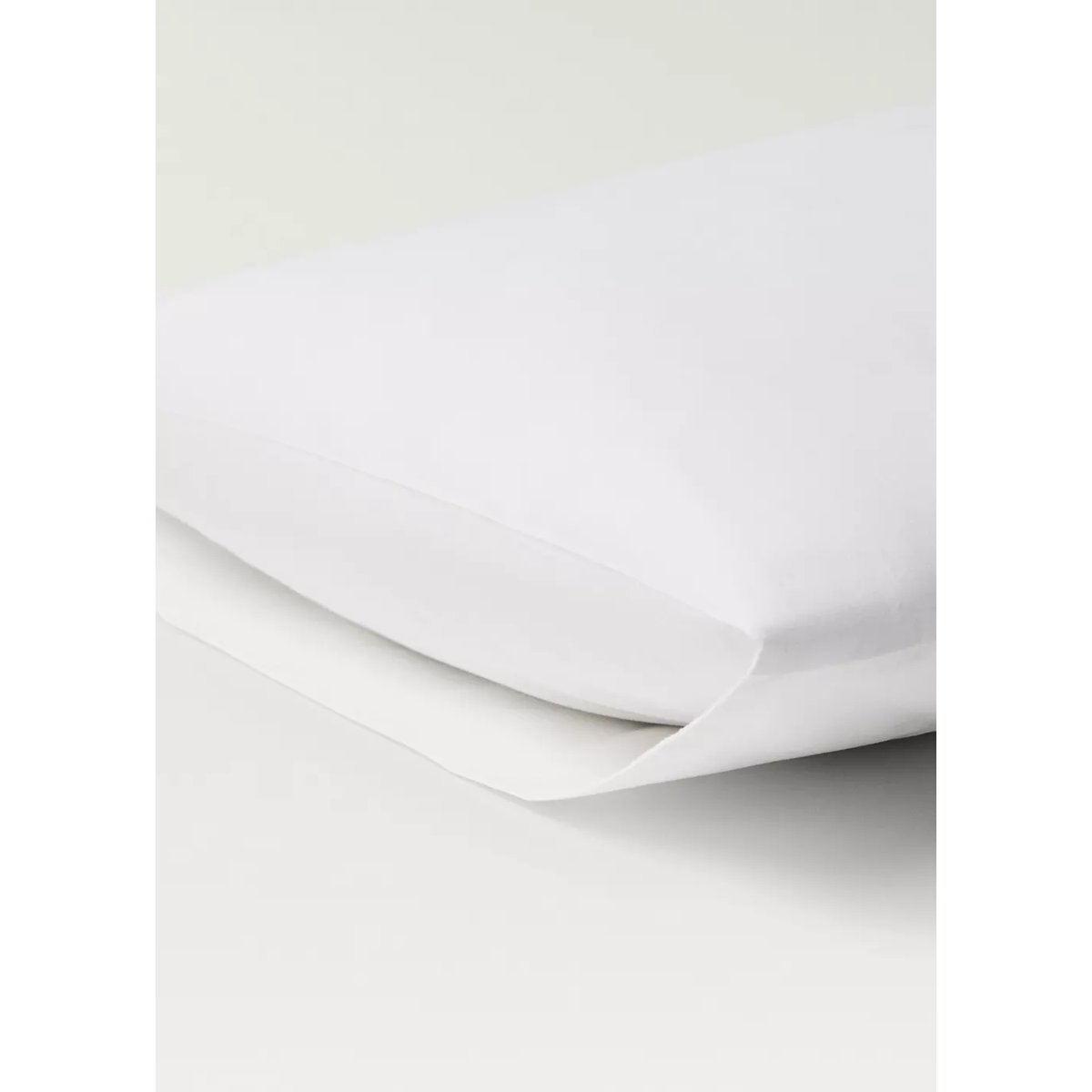 Deux taies d'oreiller percale de coton 500 fils détail passepoilé arrondi 50x75 cm blanc, MANGO HOME