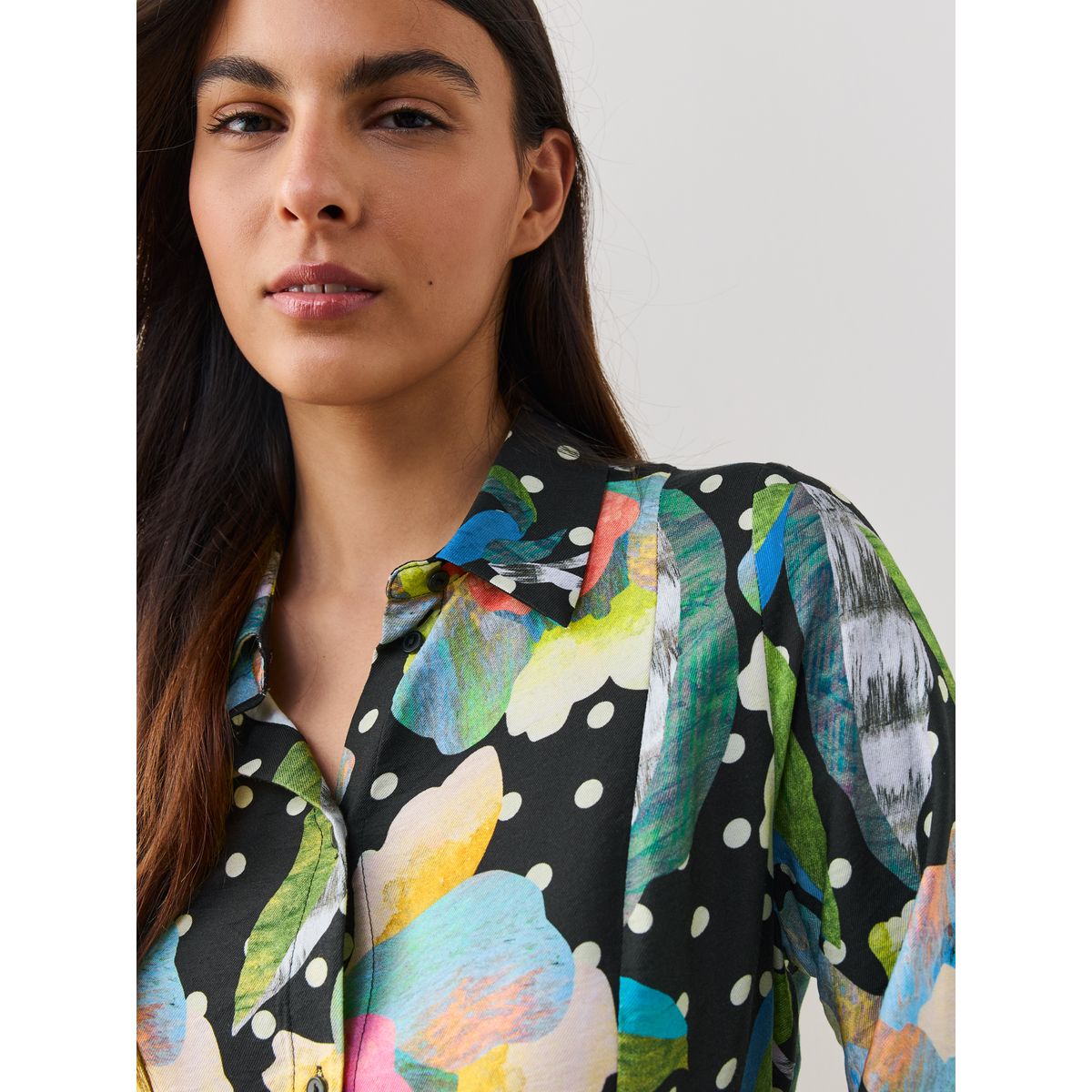 Robe chemise mi-longue à manches longues noir/multi-fleurs, NEXT
