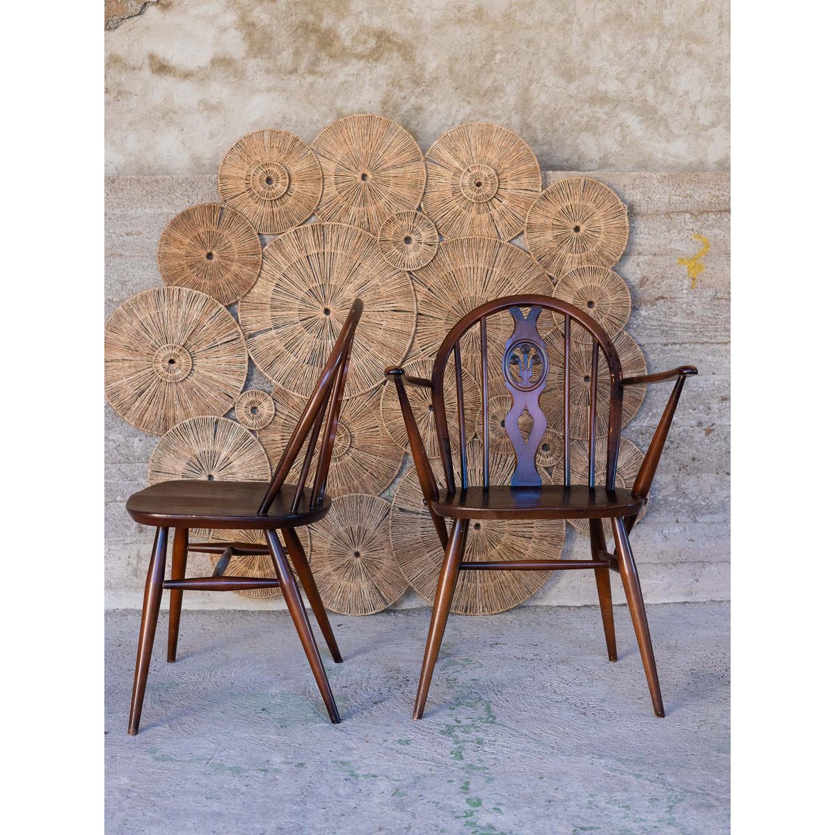 Lot de 6 chaises et fauteuils Ercol Claude N°1572 - Bon état bois foncé, DEBONGOUT
