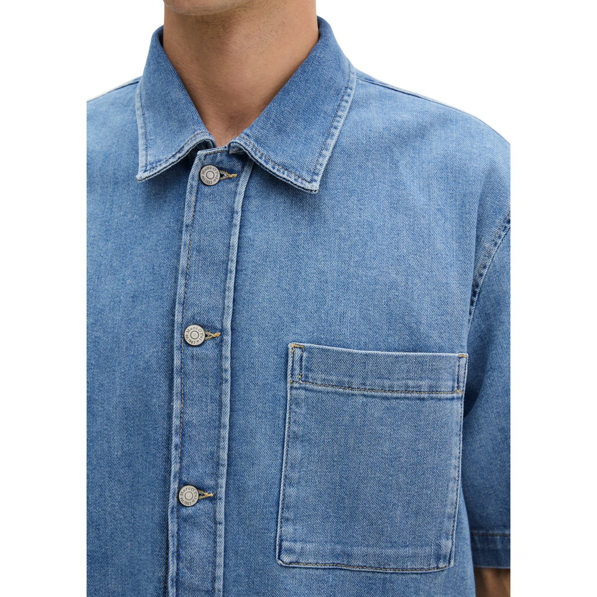 Chemise en jean à manches courtes regular en denim de coton bio léger bleu moyen, MARC O'POLO