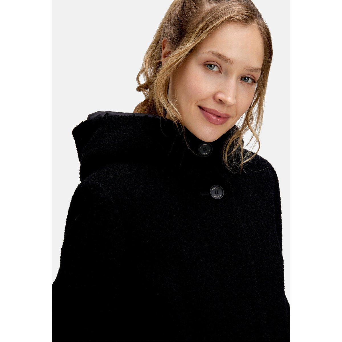 Veste en laine à capuche noir, GIL BRET
