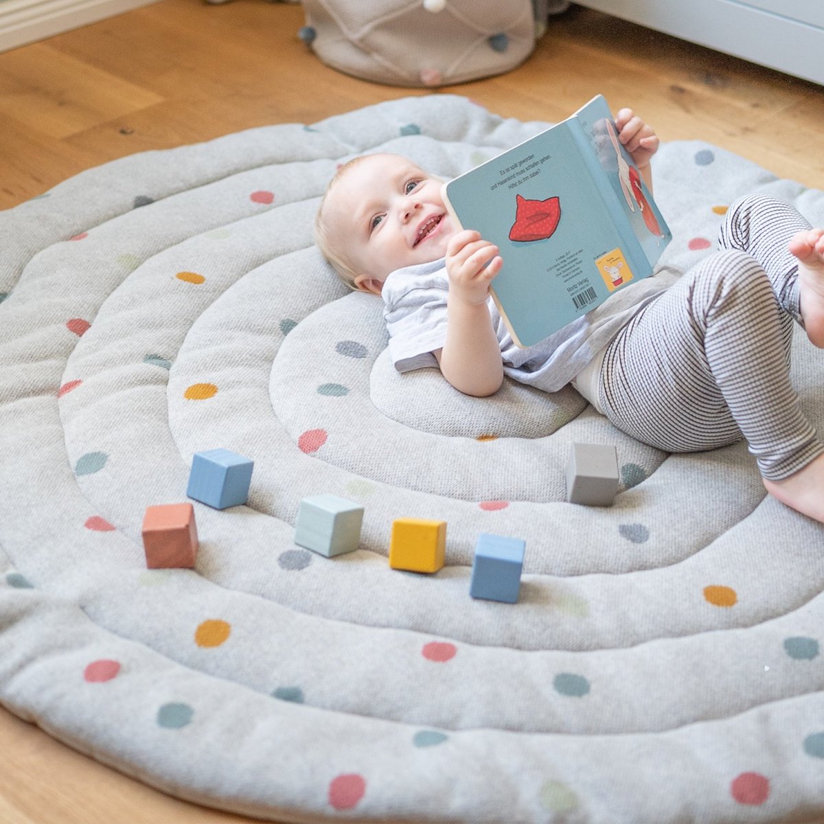 Tapis d’éveil 100% cotton gris à pois, KINDSGUT