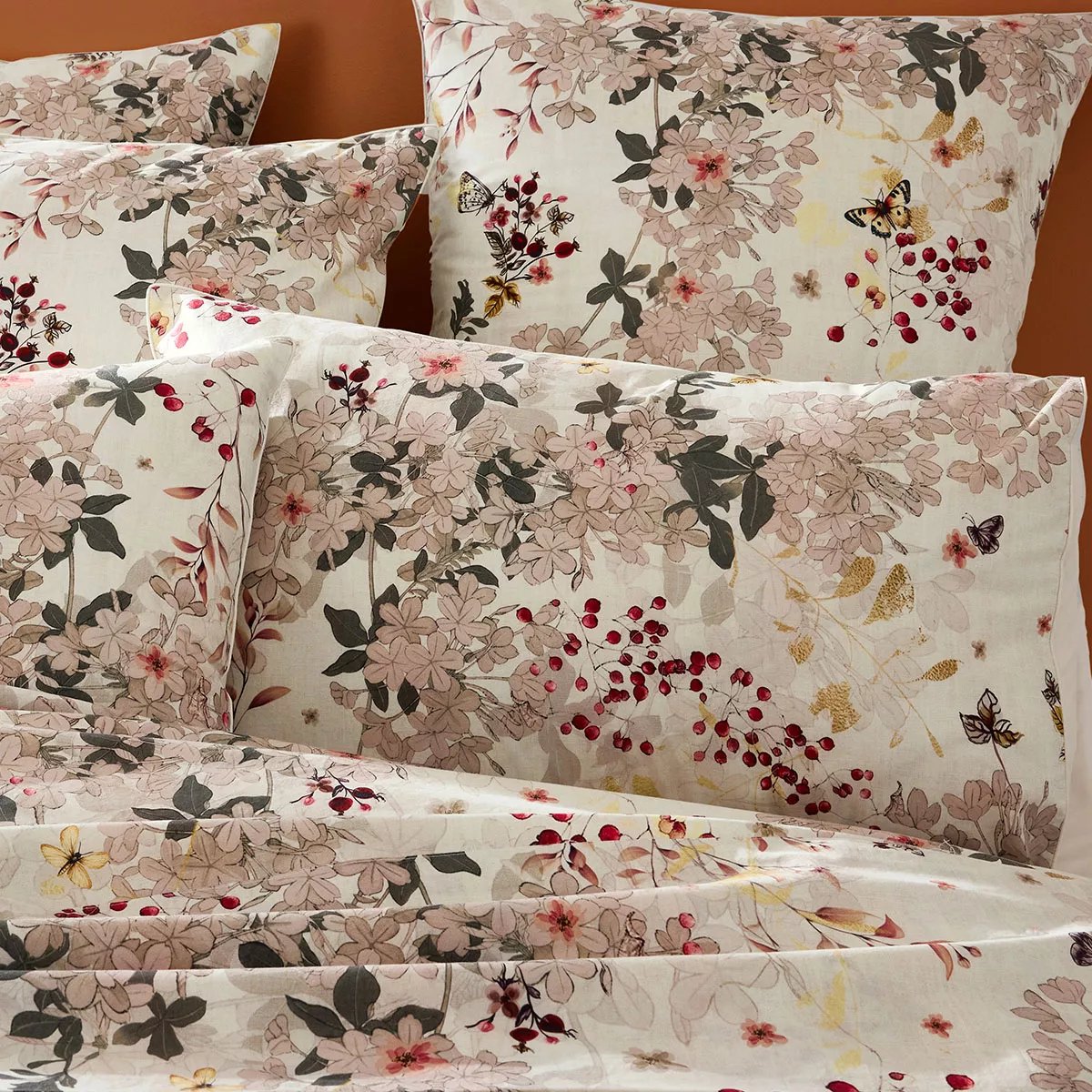 Lot h.couette +taies percale de coton lavé VINTAGE FLOWERS cranberry, GARNIER THIEBAUT
