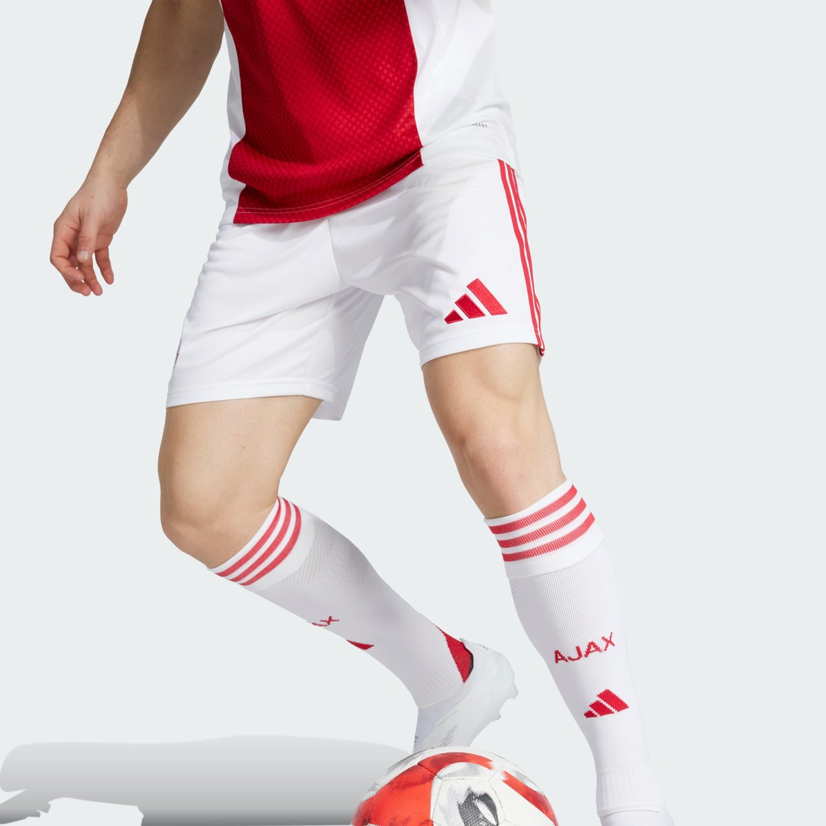Short Domicile Ajax Amsterdam 25/26 Short Domicile Ajax Amsterdam 25/26 white, adidas Performance