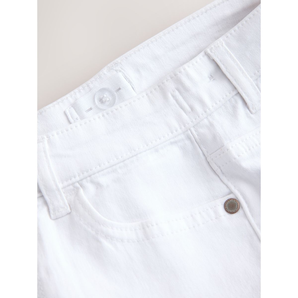 Short en denim blanc, NEXT