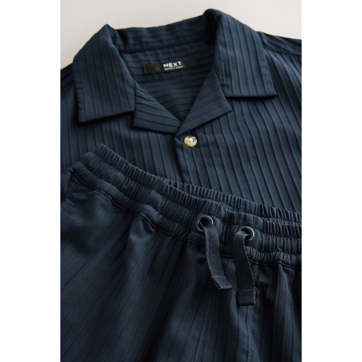 Chemise texturée, col revers short ensemble bleu marine, NEXT