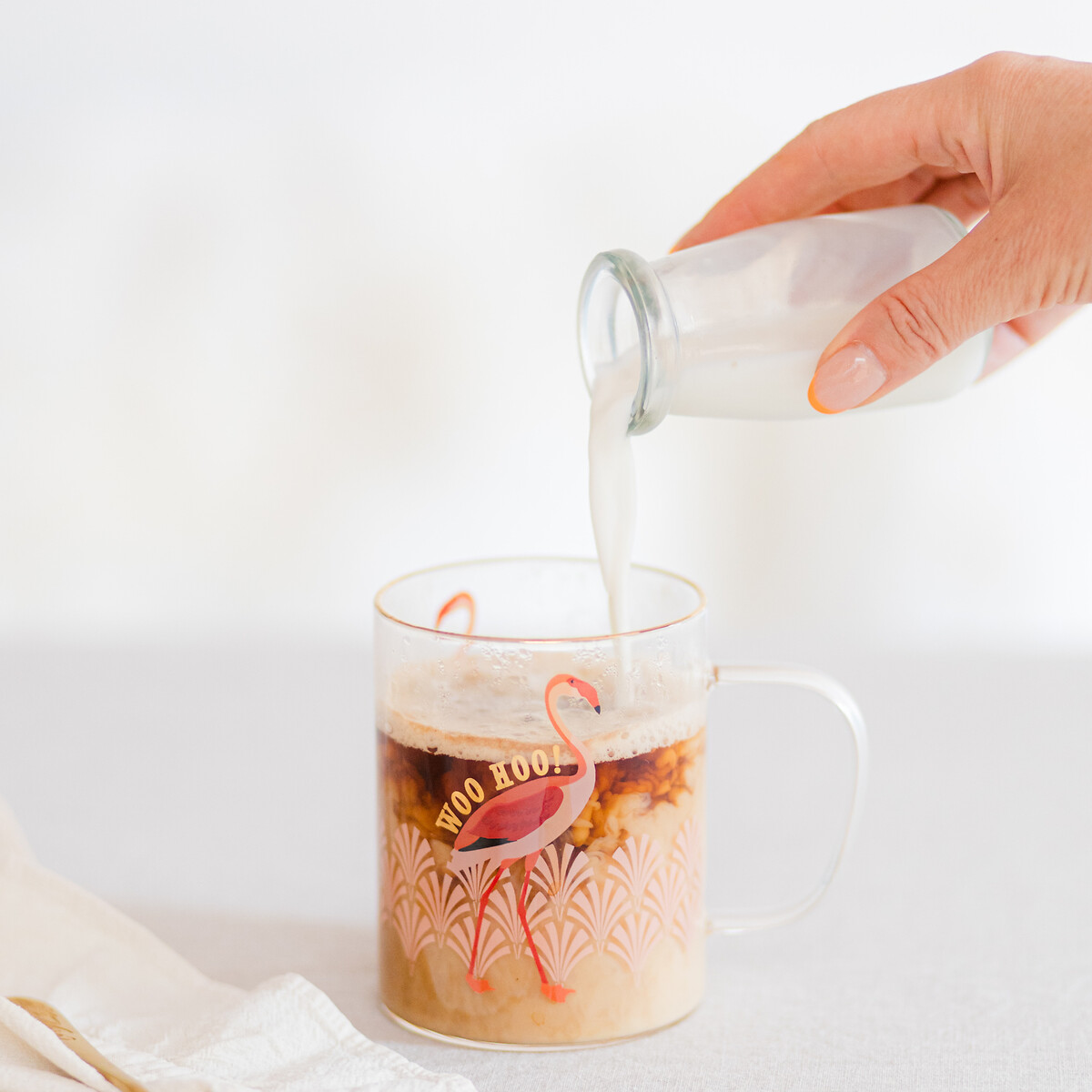 "Woo Hoo!" Flamingo Glass Mug transparent, YVONNE ELLEN