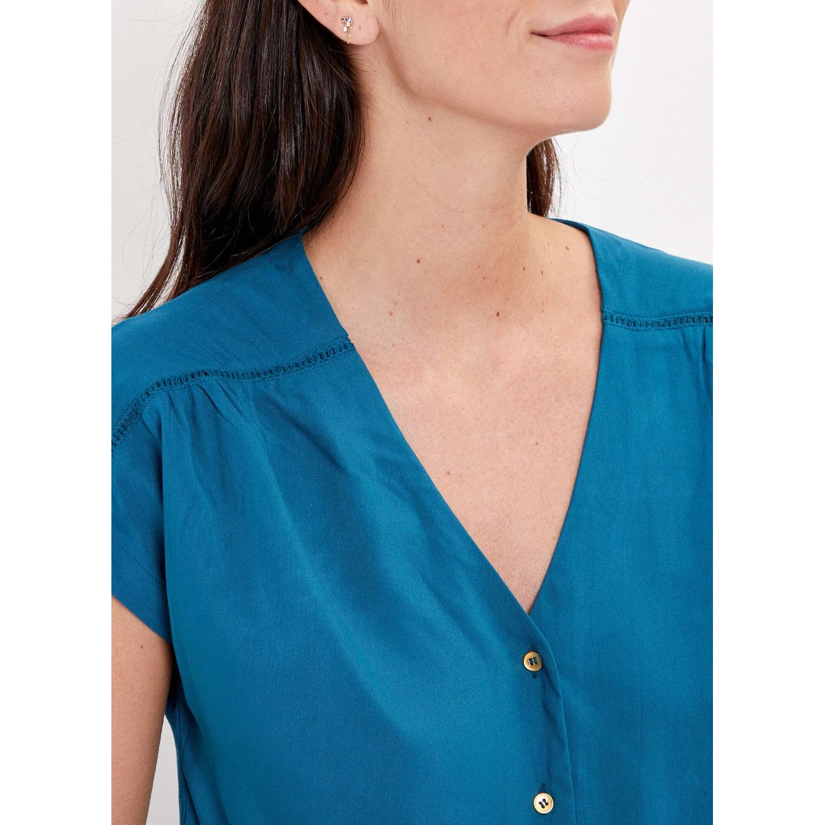 Blouse fluide col V VALERIA bleu canard, LA FIANCÉE