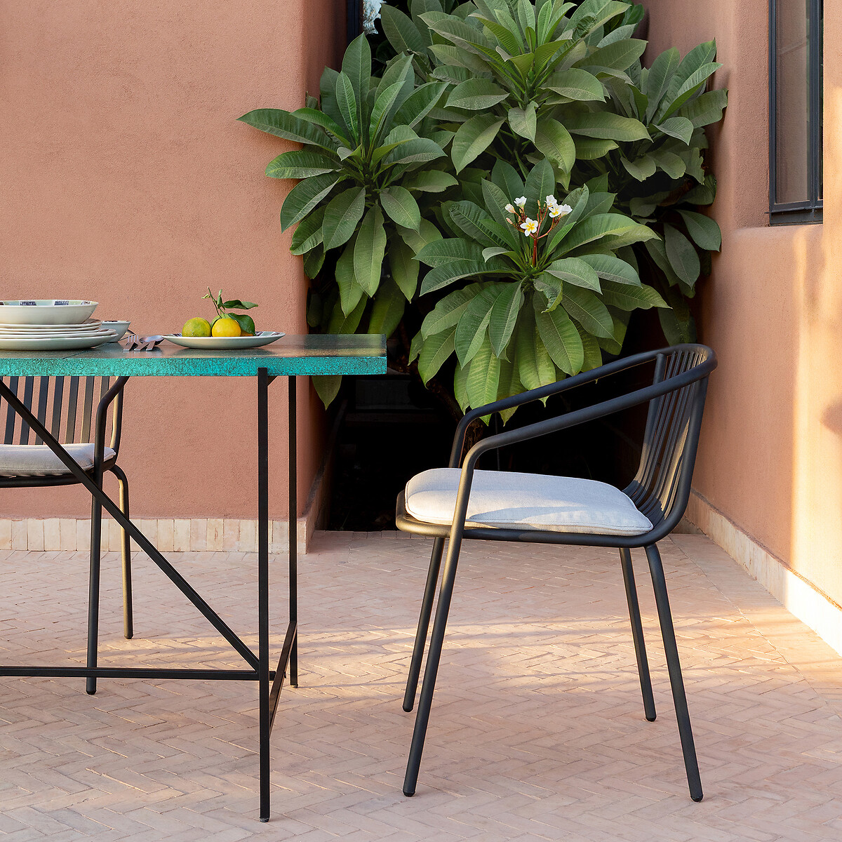 Fauteuil de table de jardin en métal acier, CIARA charbon, AM.PM