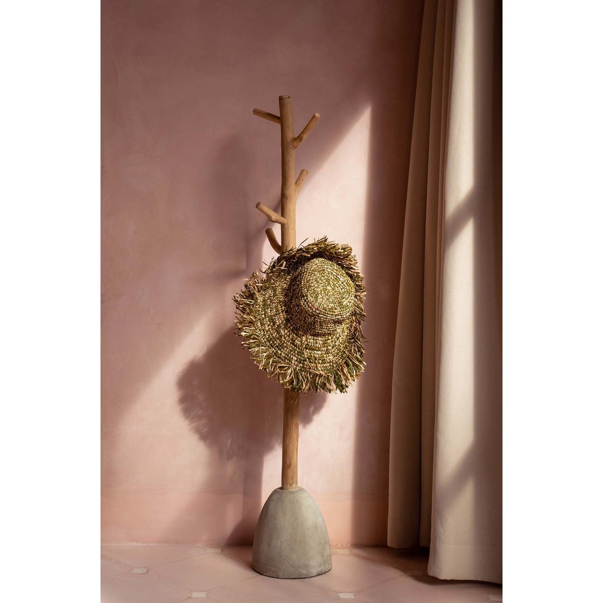 Porte-manteau en bois de teck CONCRETE beige, BAZAR BIZAR