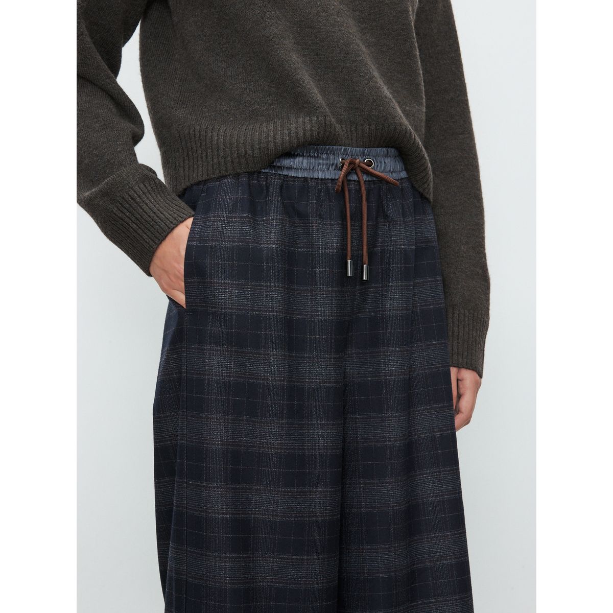 Pantalon large avec taille en satin bleu marine à carreaux, NEXT