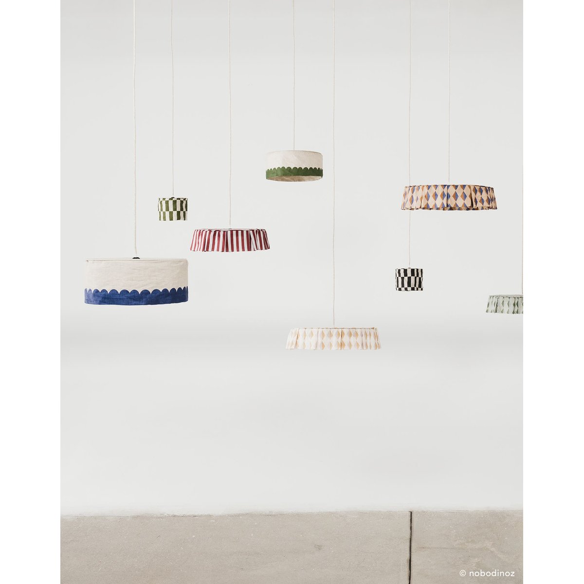 Abat-jour en lin pour suspension VIBES blue, NOBODINOZ