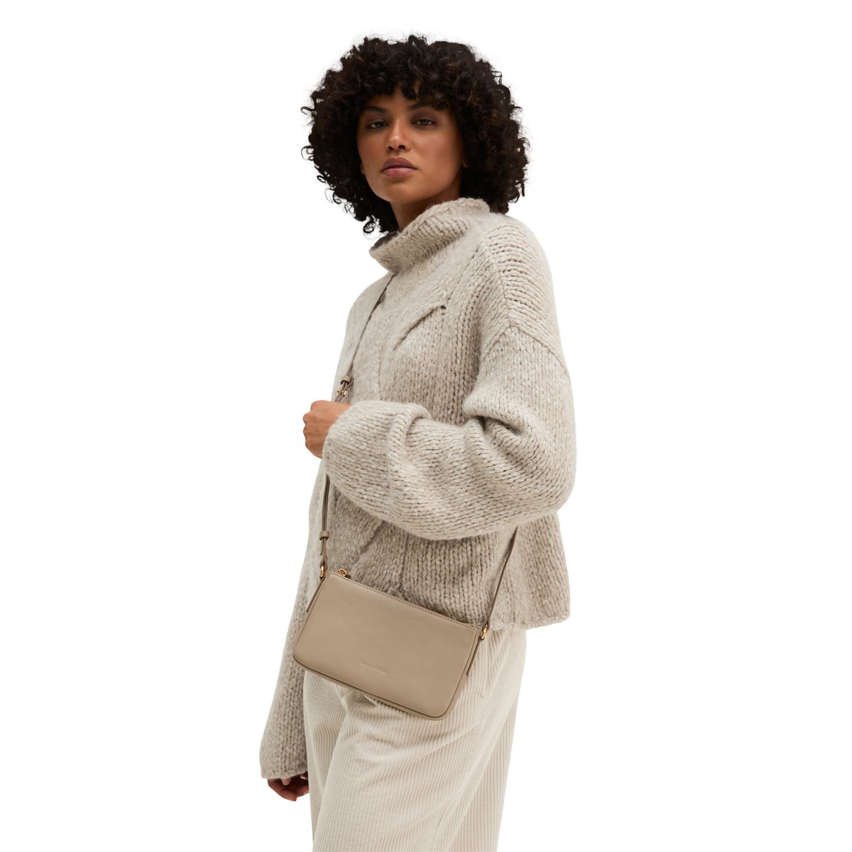 Sac à bandoulière XS, modèle Fuana en cuir de vachette de qualité supérieure taupe, MARC O'POLO