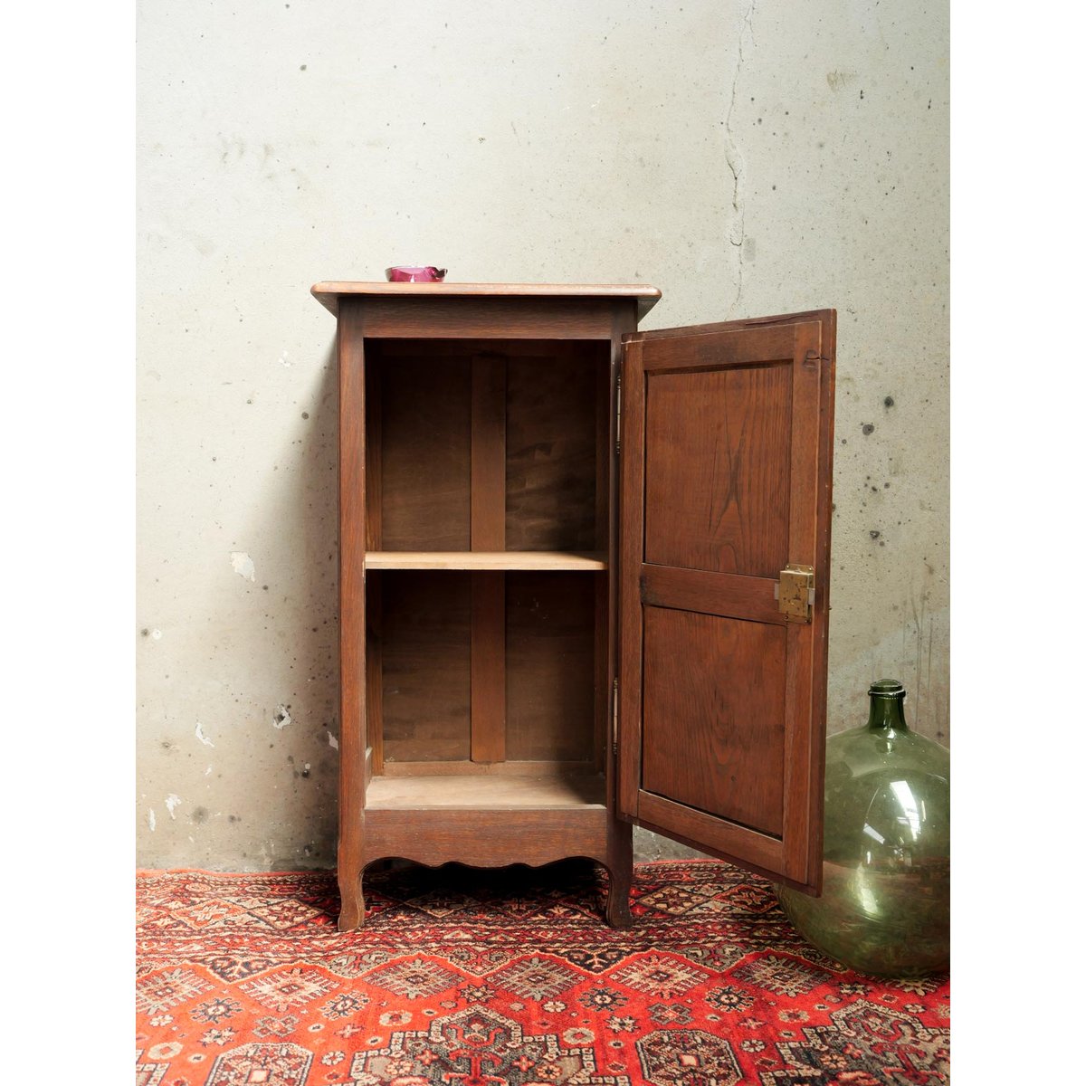 Table d'appoint en bois Francine N°985 - Bon état bois foncé, DEBONGOUT