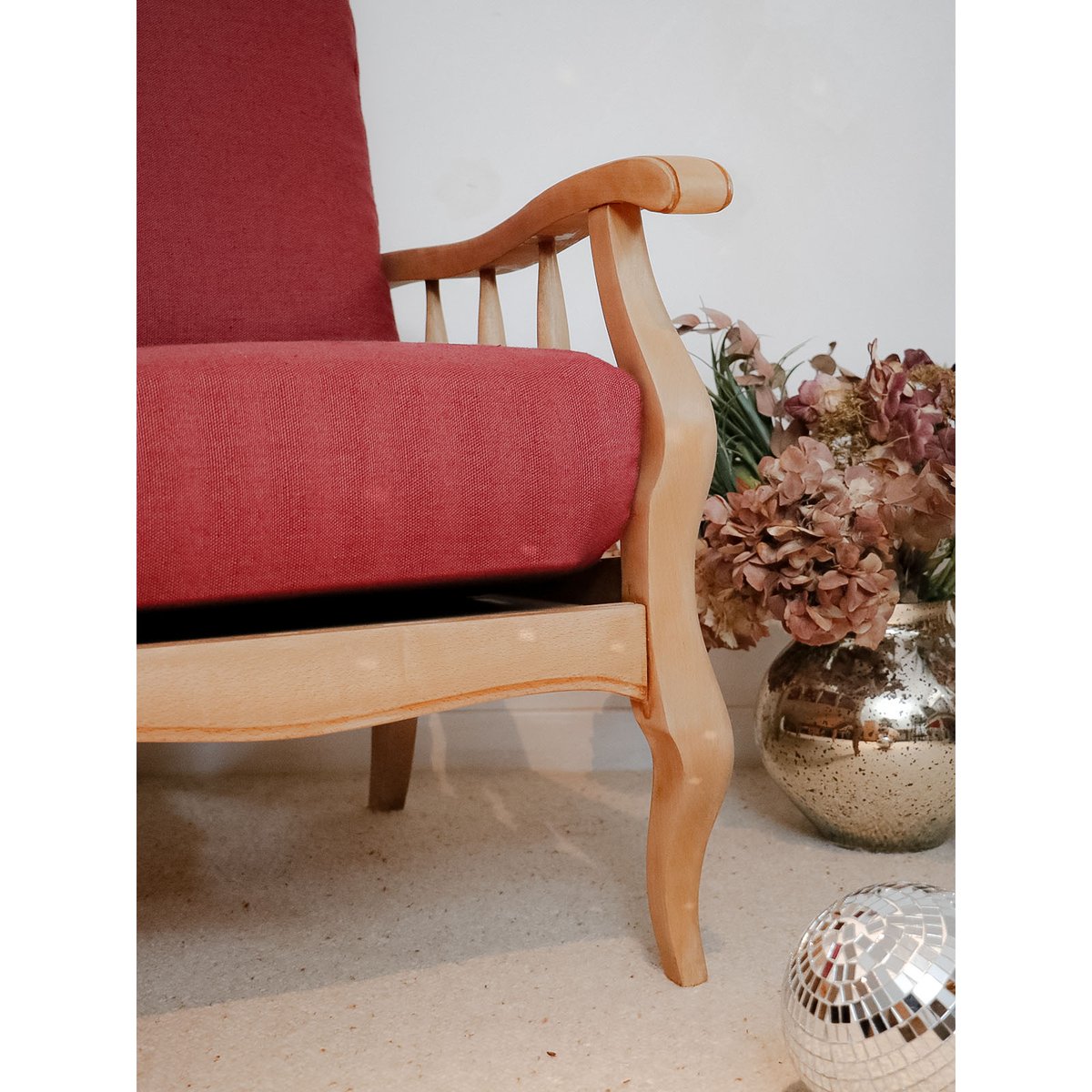 Fauteuil en chêne massif et tissu Ernest N°661 - Bon état bois clair, DEBONGOUT