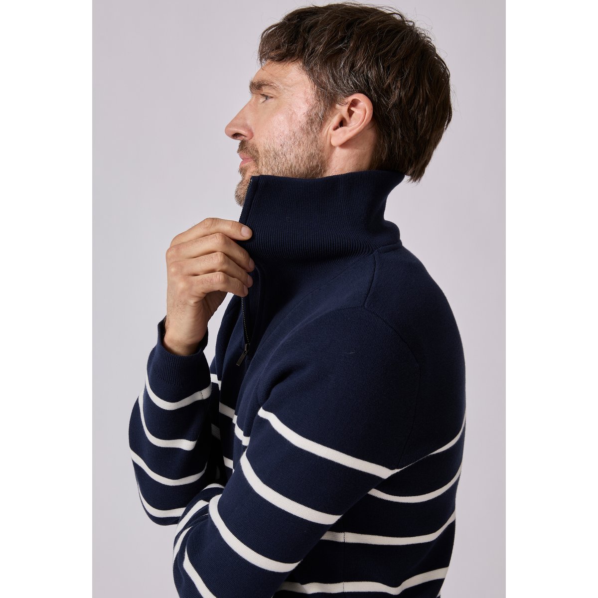 Pull col camionneur zippé bleu marine rayé, DAMART