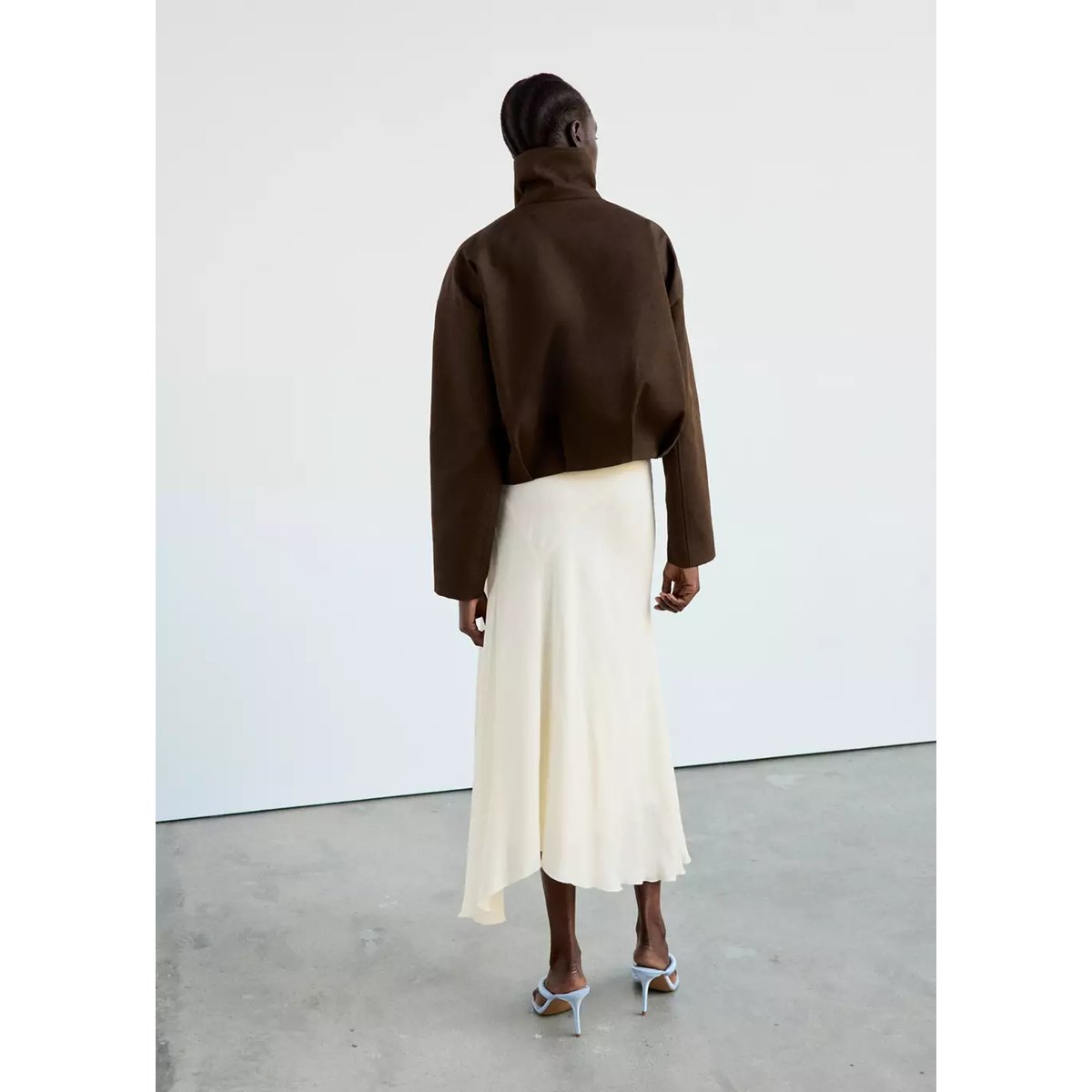 Veste oversize col cheminée chocolat, MANGO