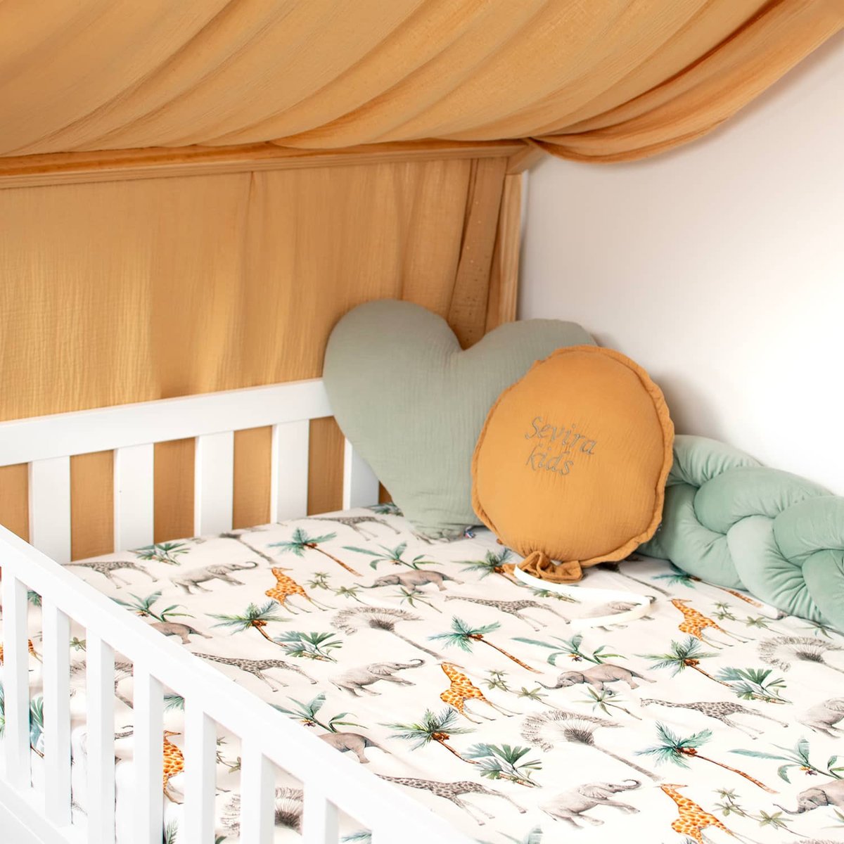 Drap-housse en satin de coton SAFARI vert de gris, SEVIRA KIDS