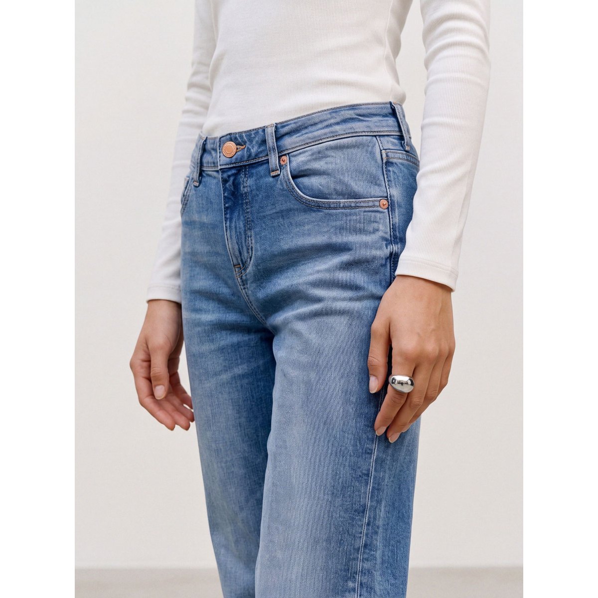 Jean À Coupe Large medium blue denim 1, VERO MODA