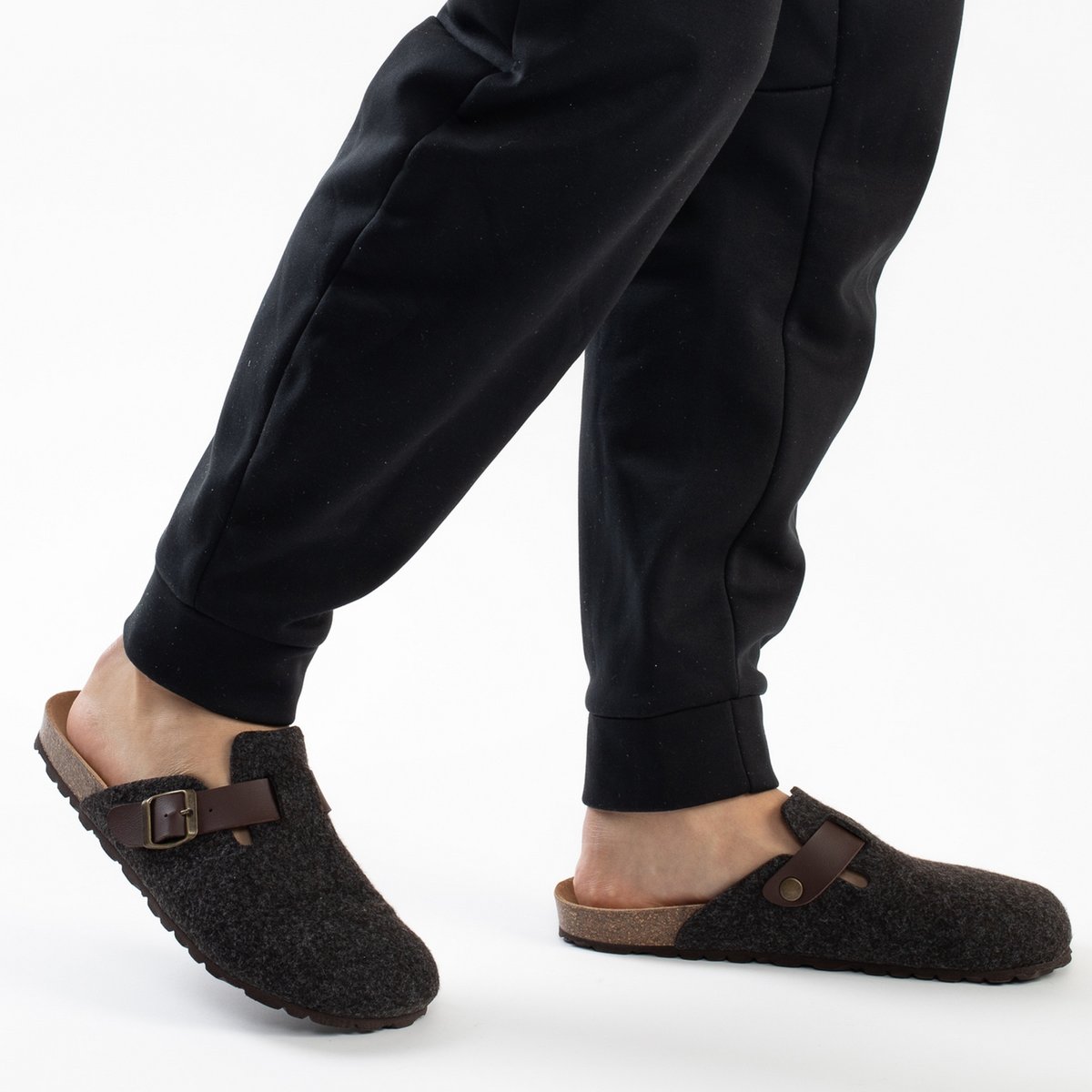 Sabots en cuir MOKE pour homme marron, BAYTON