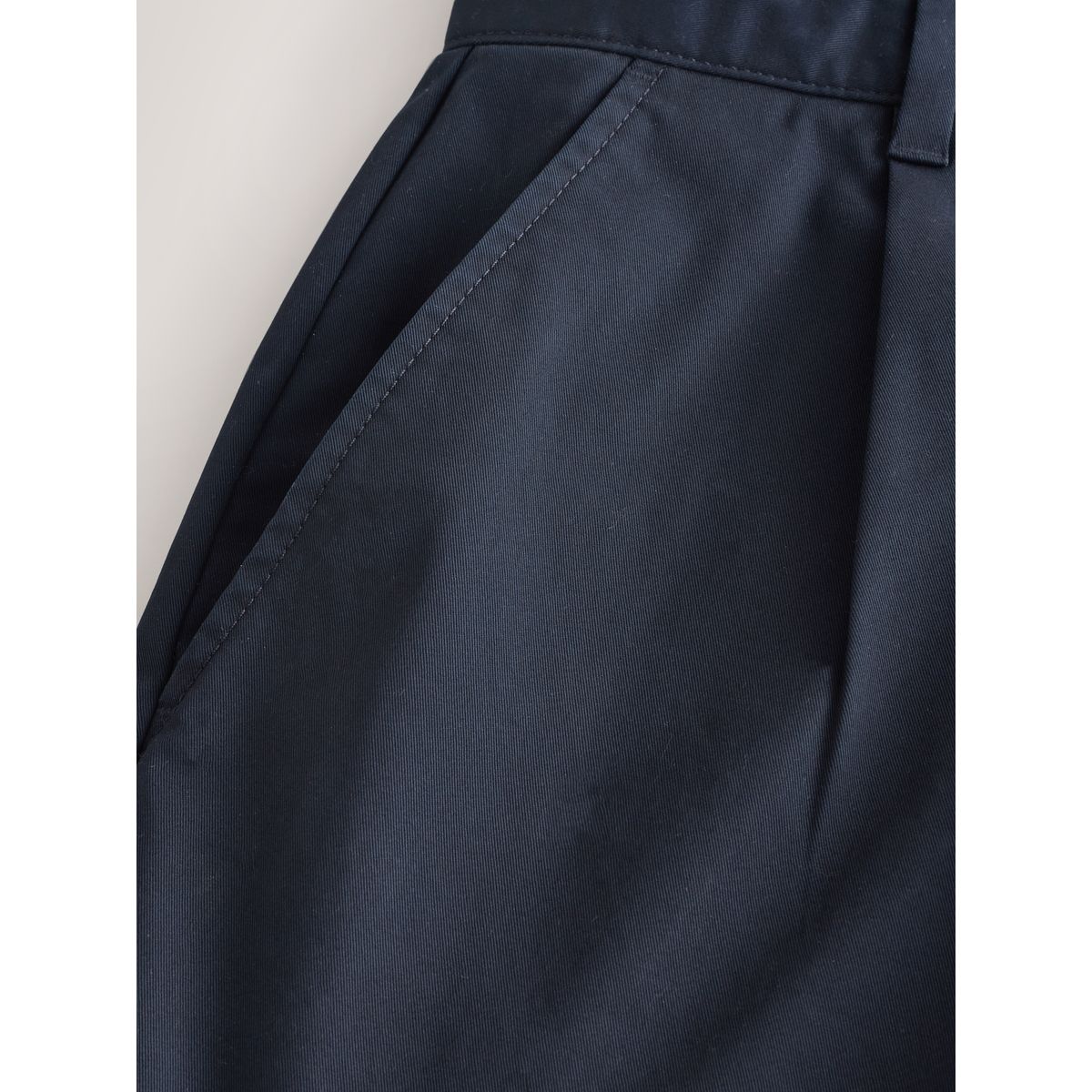 Pantalon chino stretch en coton majoritaire bleu marine, NEXT