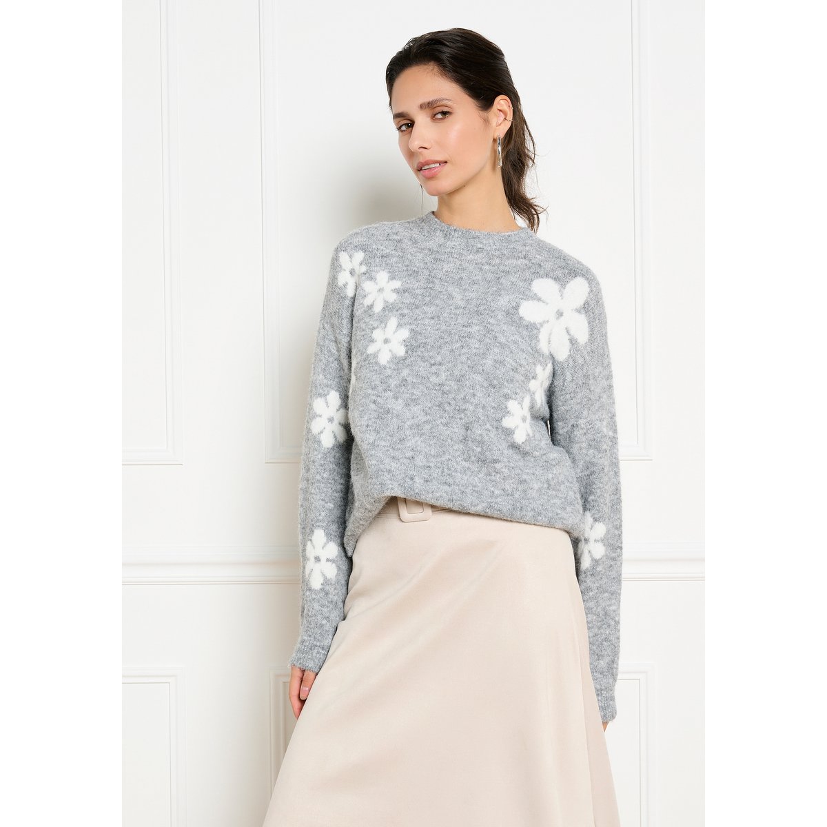 Pull à motif floral gris clair, LOLALIZA