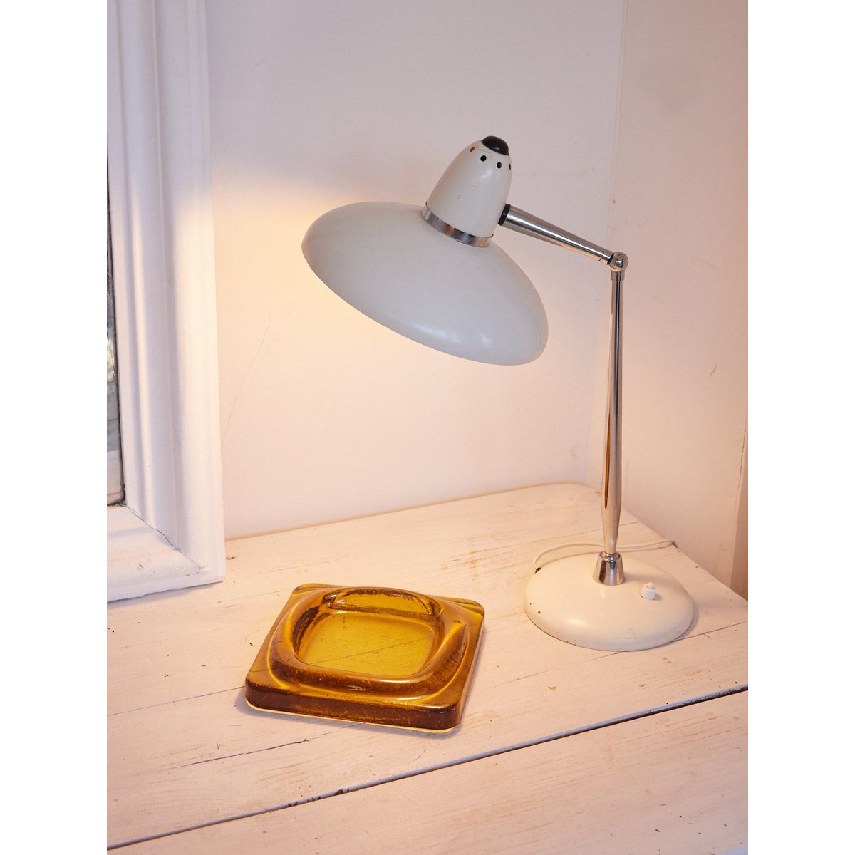 Lampe de bureau vintage Suzanne N°608 - Bon état blanc, DEBONGOUT