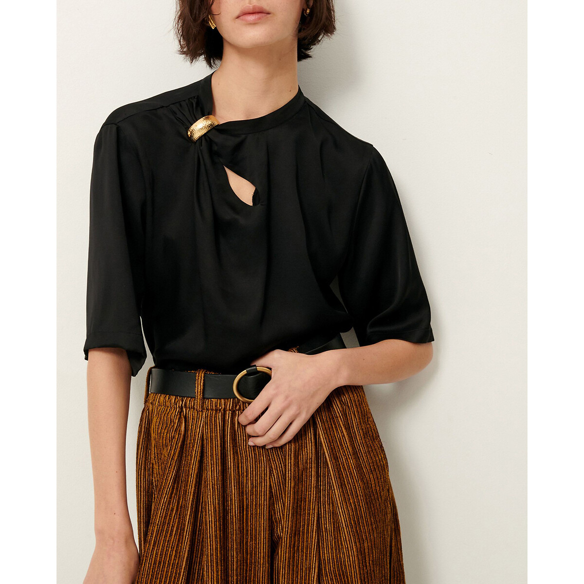 Layla Loose-Fitting Blouse black, SESSUN