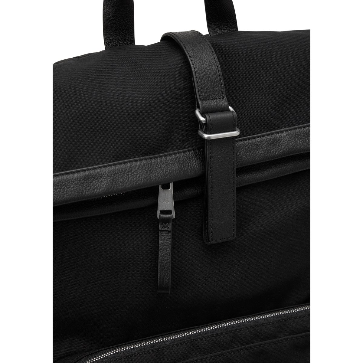 Sac à dos modèle Mory en toile cirée noir, MARC O'POLO