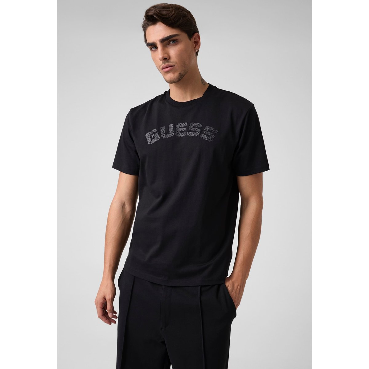 T-Shirt Brodé noir, GUESS