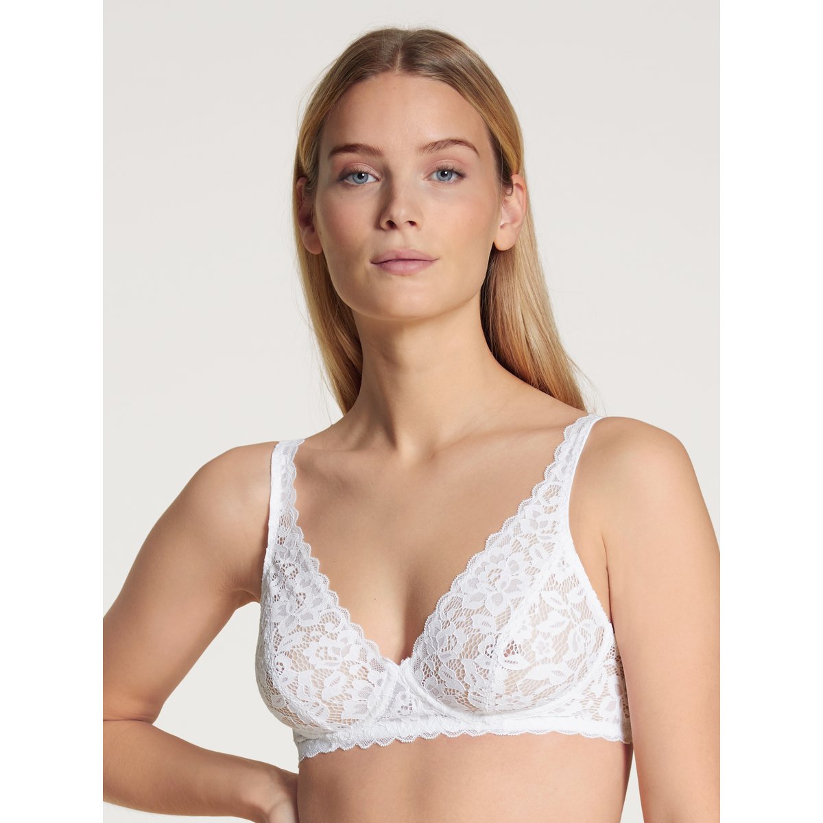 Soutien-gorge soft sans armatures Polyamide NATURAL COMFORT LACE blanc, CALIDA