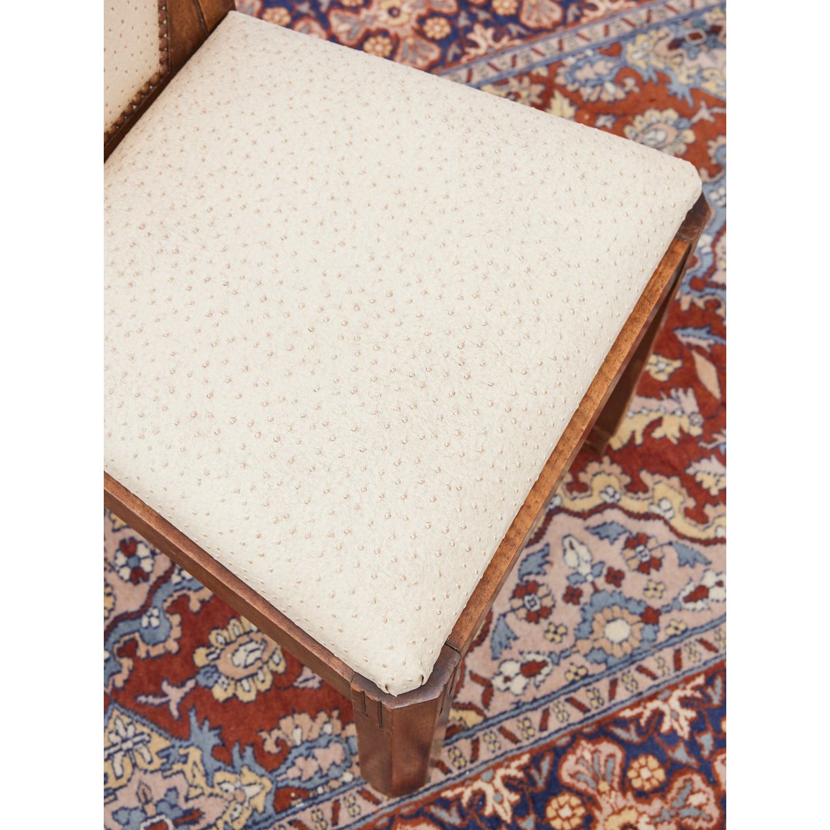 Paire de chaises en noyer art déco Alma N°1727 - Bon état bois foncé, DEBONGOUT