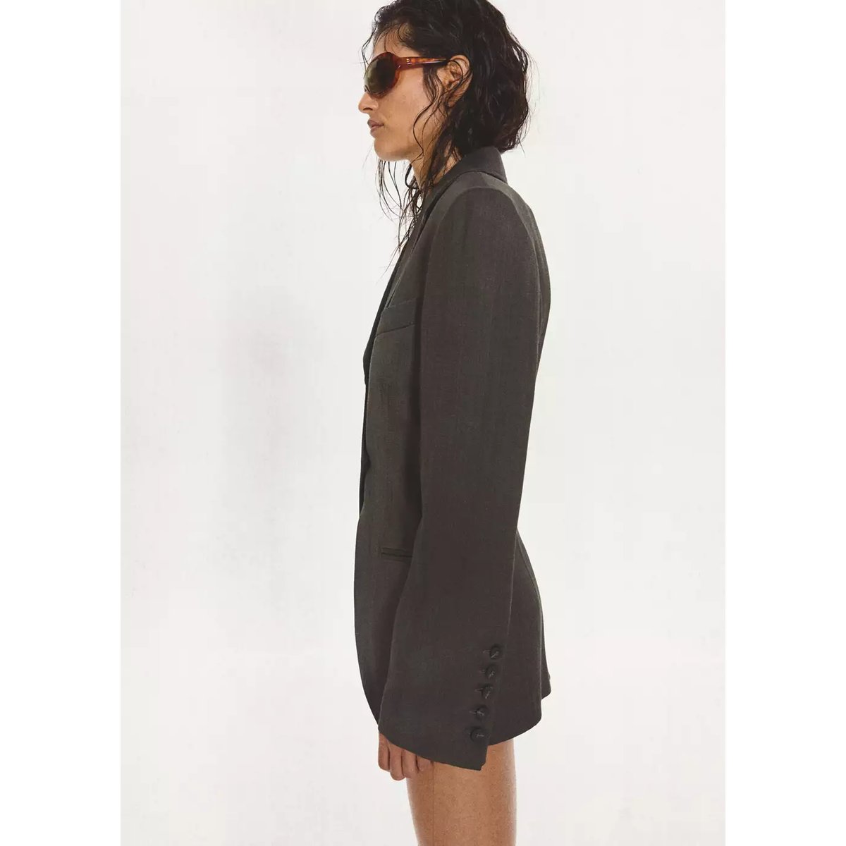 Blazer de tailleur à taille ajustée noir, MANGO