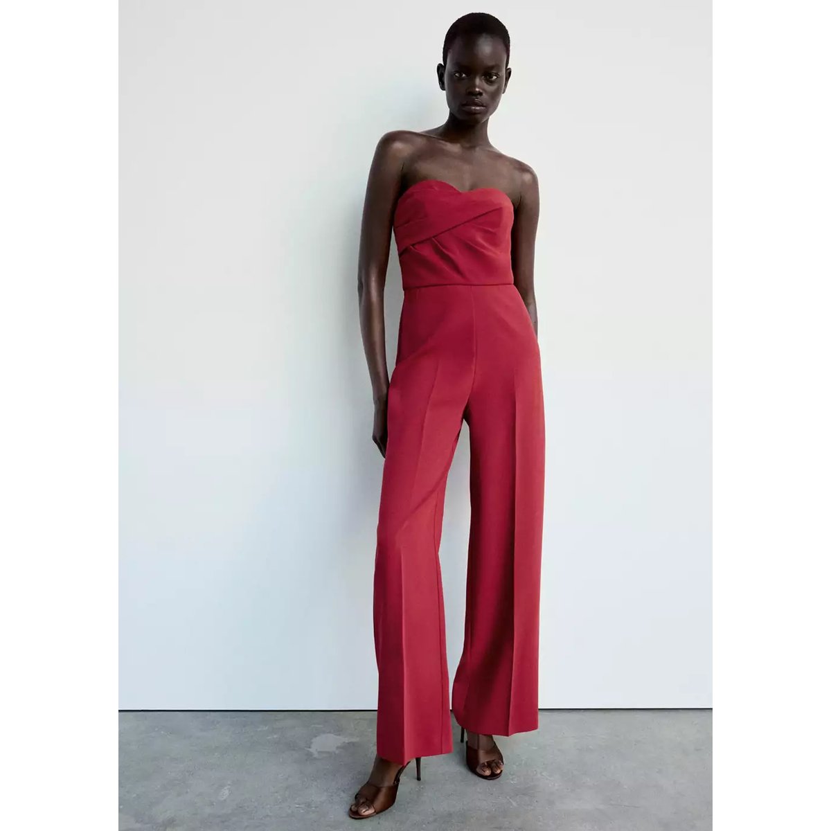 Combinaison bustier à fronces rouge, MANGO